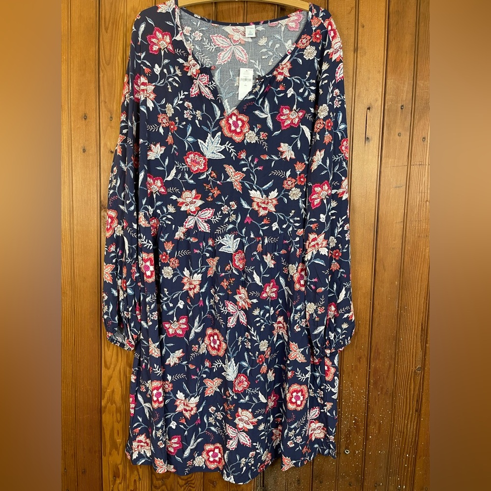 ⭐️Old Navy Blue Floral Keyhole Swing Dress